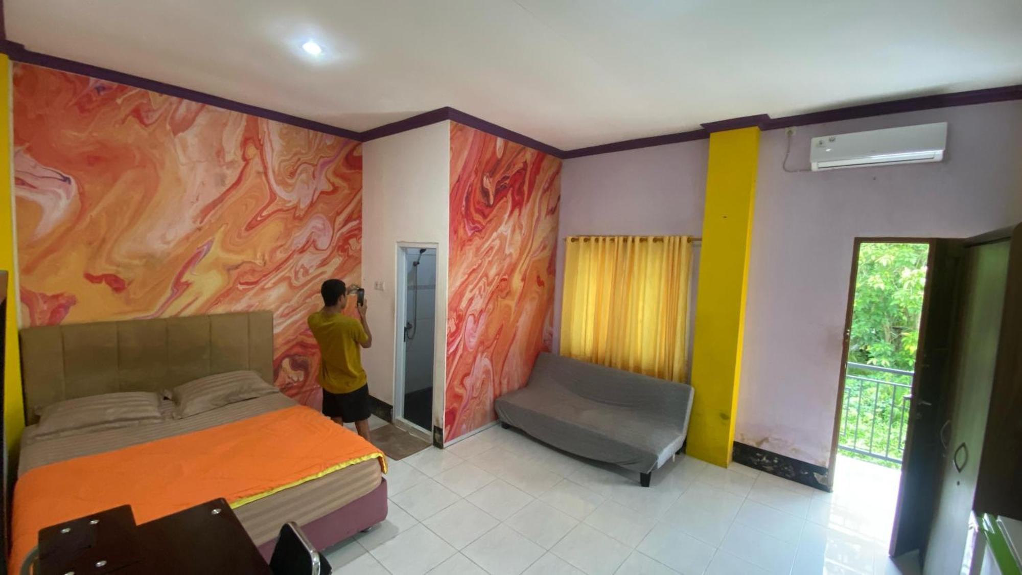Wisma tamu Emweka Pavillion